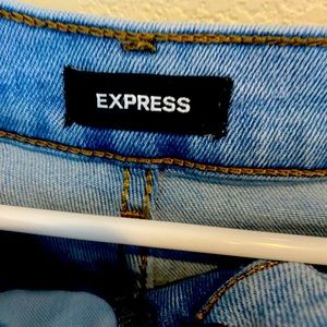 Express Flare Jeans